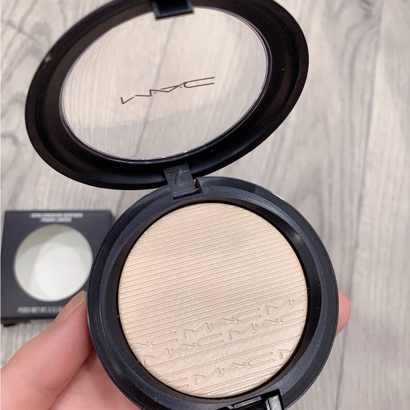 NIB MAC Extra Dimension Skinfinish Highlighter-Double-Gleam 9g - Picture 6 of 10